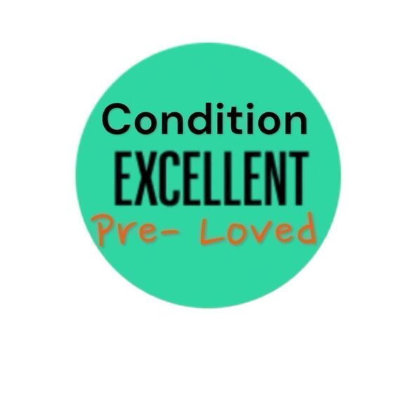 Under Armour Racer Tank Heatgear
Racer Tank Top - Womens size M - Harbo… - Picture 14 of 16